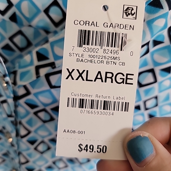 NWT JM Collection V Neck Top Size XXL Button Detail Roll Tab Sleeves Blue Geo - Picture 6 of 11